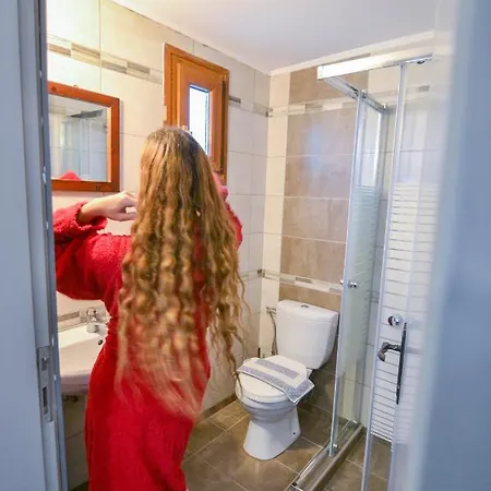 Paradise With Parking, Wifi, - Walking Distance To The Apartmán *