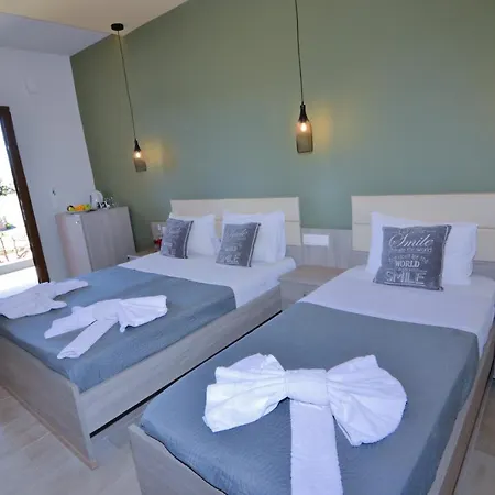 Paradise With Parking, Wifi, - Walking Distance To The Elafonisi