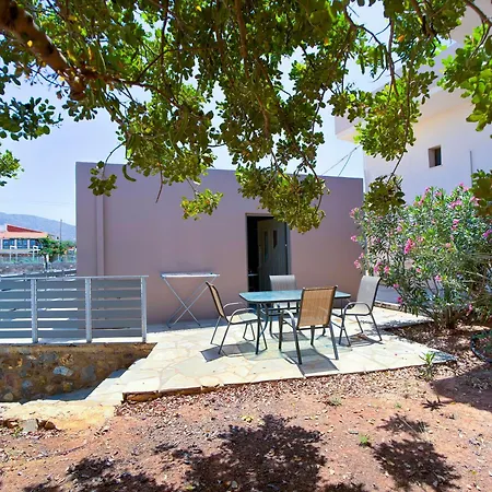 Apartmán Paradise With Parking, Wifi, - Walking Distance To The