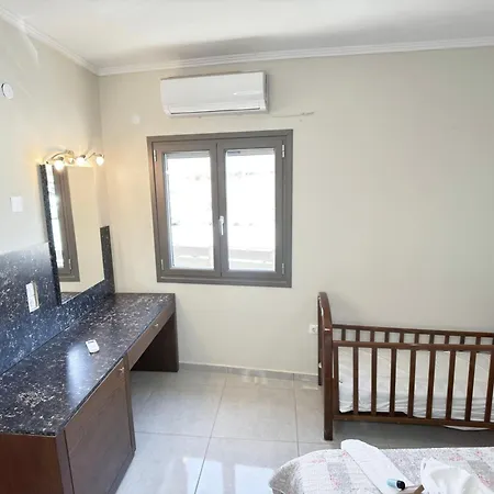 Paradise With Parking, Wifi, - Walking Distance To The * Elafonisi