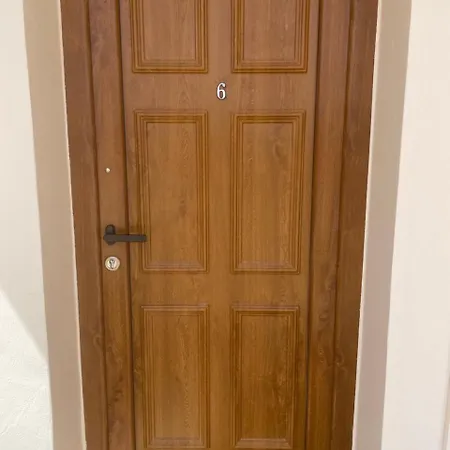 Διαμέρισμα Paradise With Parking, Wifi, - Walking Distance To The
